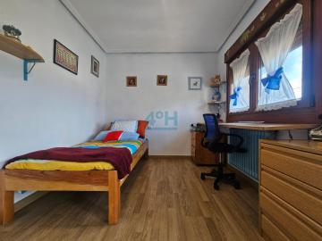 Dormitorio secundario 2