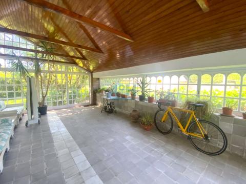 Planta Baja: Galería acristalada
