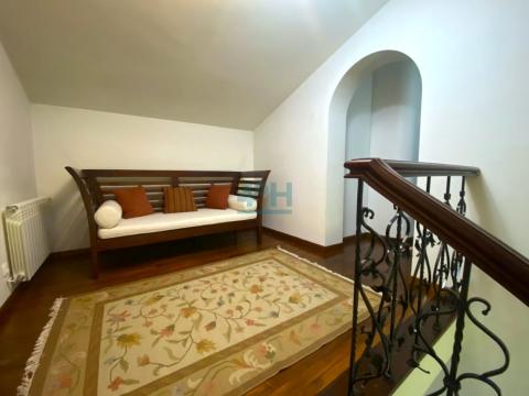 Planta Alta: Hall