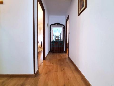 Planta Alta: Acceso a dormitorio 2