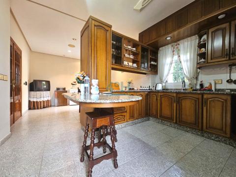 Planta Alta: Cocina con comedor