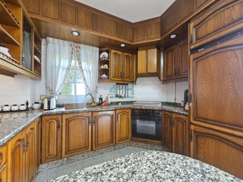 Planta Alta: Cocina con comedor