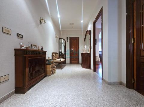 Planta Alta: Acceso a dormitorio 2