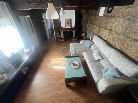 Salón-comedor con chimenea vista superior