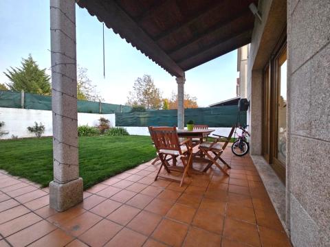 Porche fachada trasera