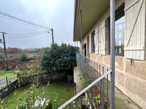 Acceso escalera esterior