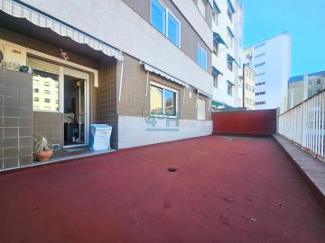 Terraza con acceso desde la cocina