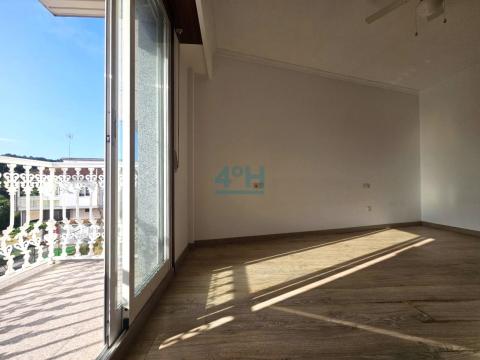 Dormitorio-suite con baño