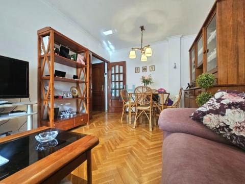 Planta Baja: Salón-comedor