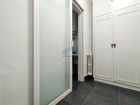 Acceso a zona amueblada de cocina