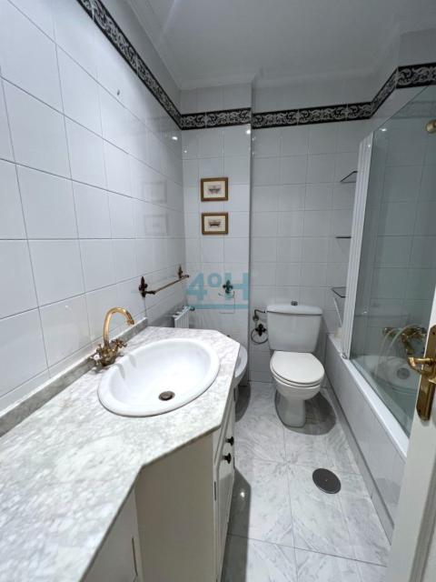Baño 2 con bañera