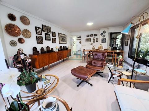 Planta Baja: Salón-comedor