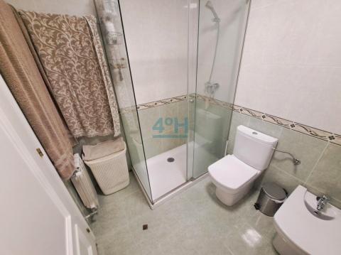 Planta Alta: Baño 2 con plato de ducha