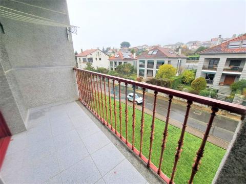 Balcón a fachada trasera